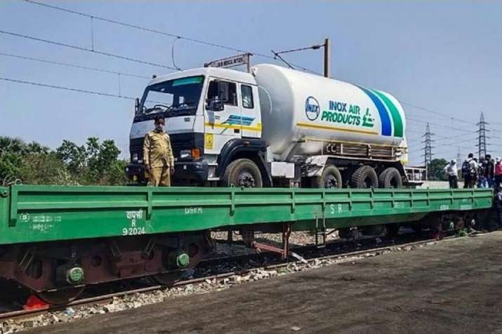 Centre Approves ₹2,028.57 Crore Bonus for Railway Staff Amidst Union Demands for Pay Scale Update