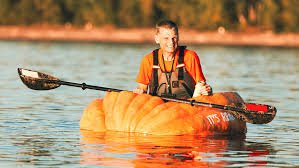 Oregon Man Sets World Record for Longest Journey by Pumpkin Boat