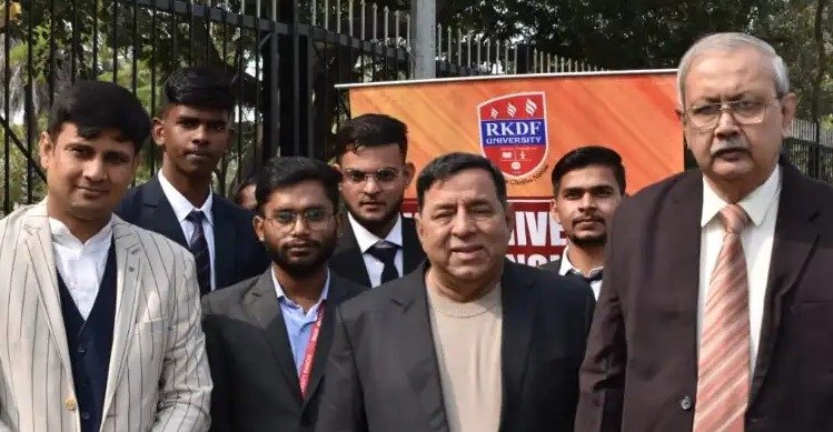 Dr. Sunil Kapoor Bhopal Launches “Green Bhopal, Clean Bhopal”To Transform City’s Environment