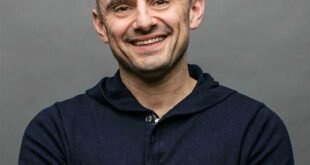 Gary Vaynerchuk Shares Why He Chose Business Growth Over Luxury
