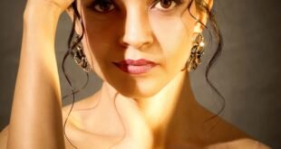 Marathi Actor Aparna Chothe Continues to Make Her Mark Across Theatre and OTT